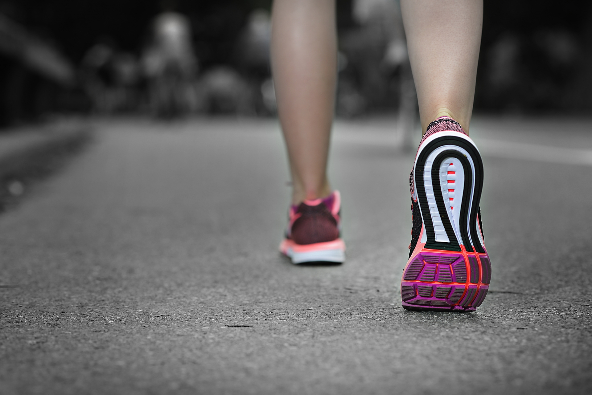 ジョギングと筋トレを交互に行って効果的に痩せるダイエット方法